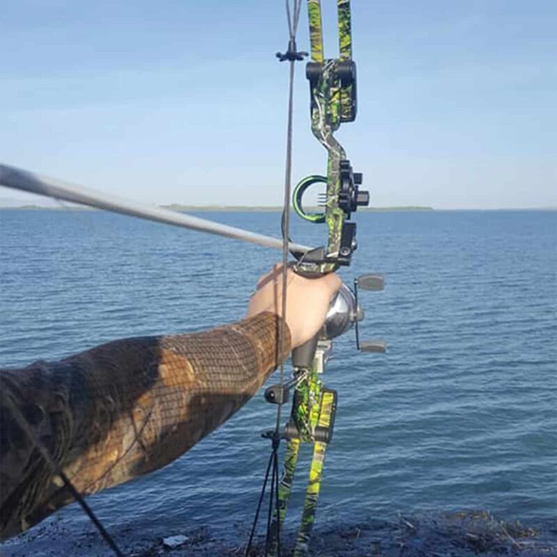 Muzzy Fish Hook Bowfishing Rest - Image 3